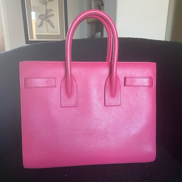 💗Saint Laurent Small Sac De Jour💗 - Picture 4 of 10